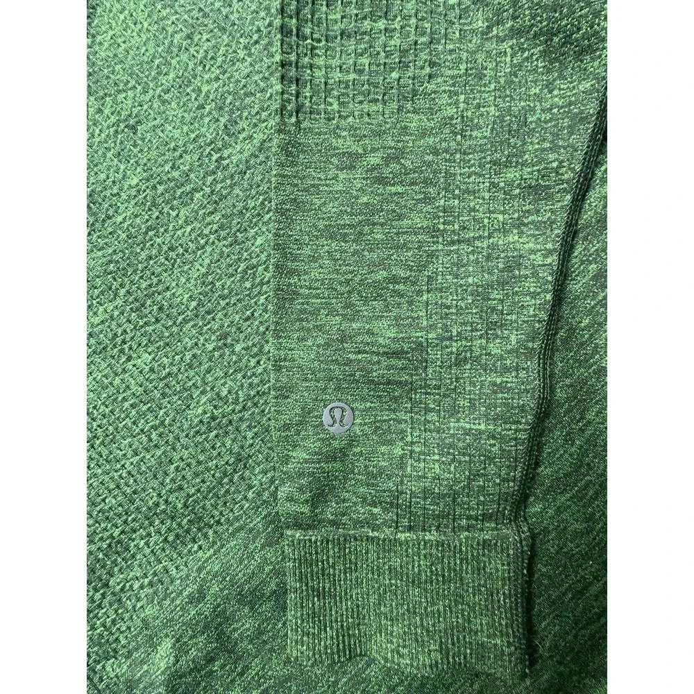 $148 NWT Lululemon Engineered Warmth Long Sleeve Crew Rainforest Green XS